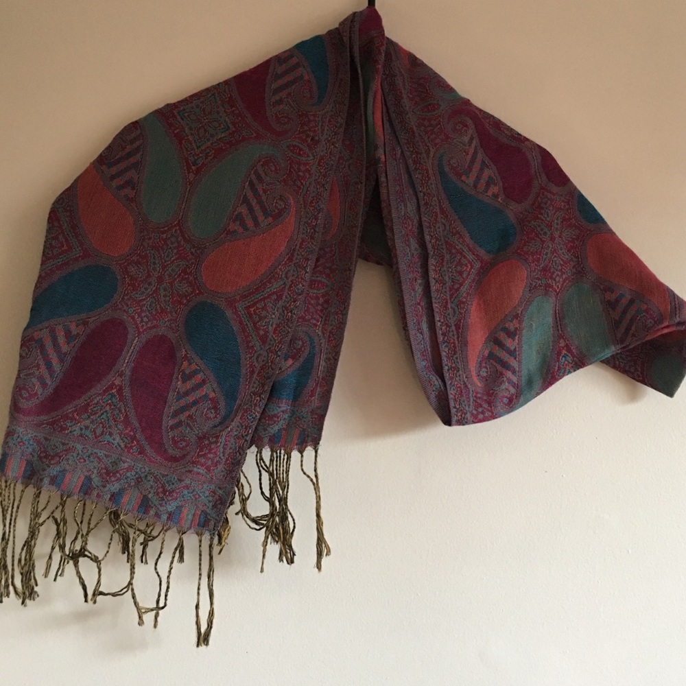 Pink patterned scarf